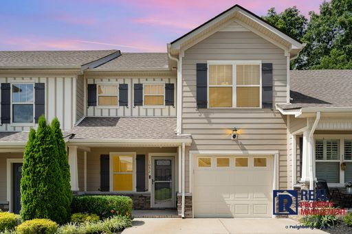 50% Off 1st MONTH'S RENT - 3BR/3BA Townhome in Woodland Trace Villas (Spring Hill, TN) – photo 1