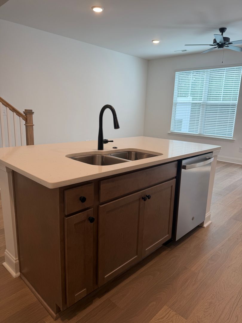 James Creek Dr-8771 10 of 12