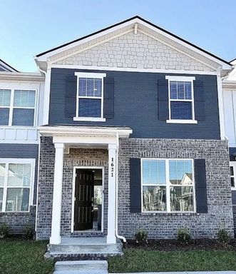 3 Bedroom 2.5 Bath Townhouse in Mufreesboro with Hardwood Floors – photo 1