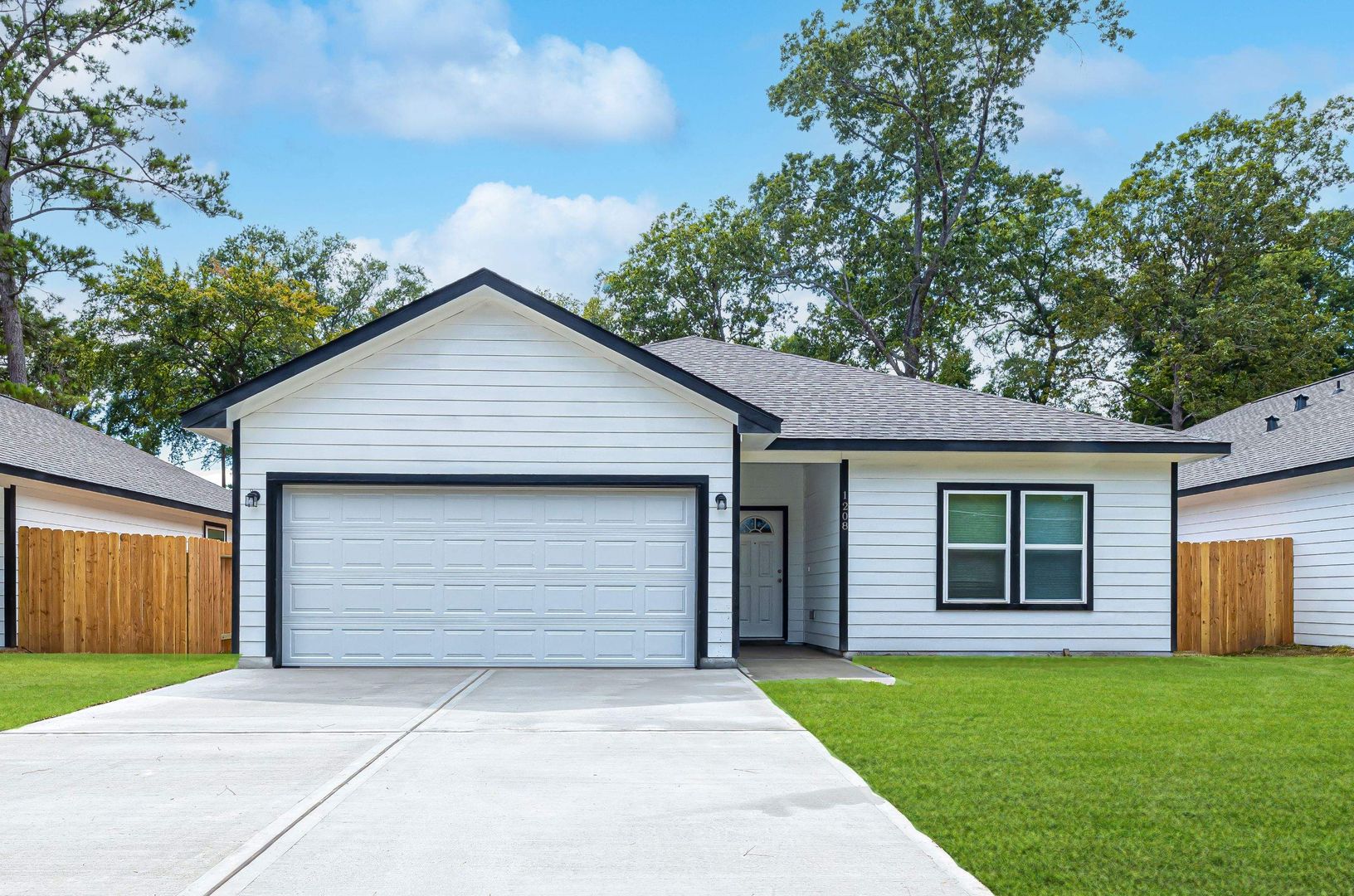 Cleveland House: 65 County Rd 5243