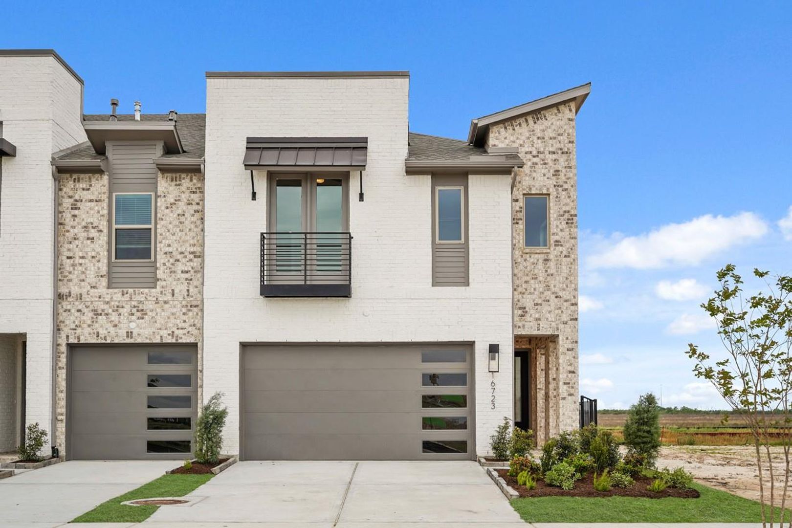 Cypress House: 16723 Lake Austin St
