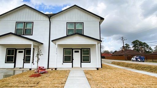 3 Bedroom Townhome – 8237 Locksley Rd. - Unit A, Houston, TX 77078