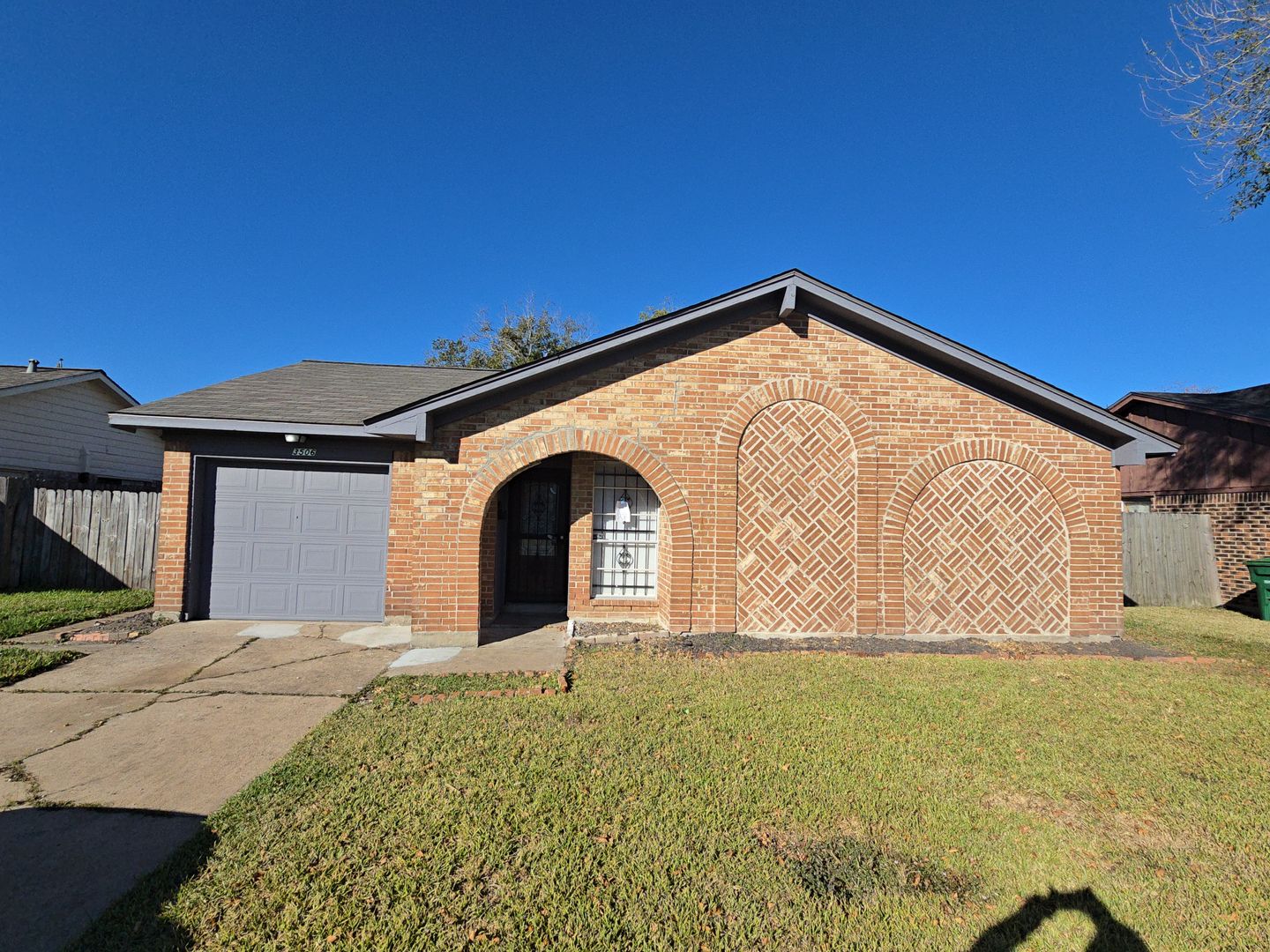 Houston House: 3506 Prudence Dr
