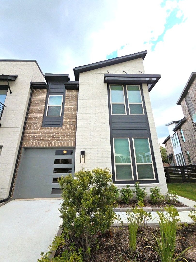 Cypress House: 16518 Amber Patina Ln