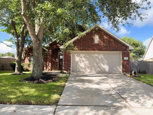 20007 Brackenton Crest Dr **Ask about our NO CASH DEPOSIT option!** – photo 1