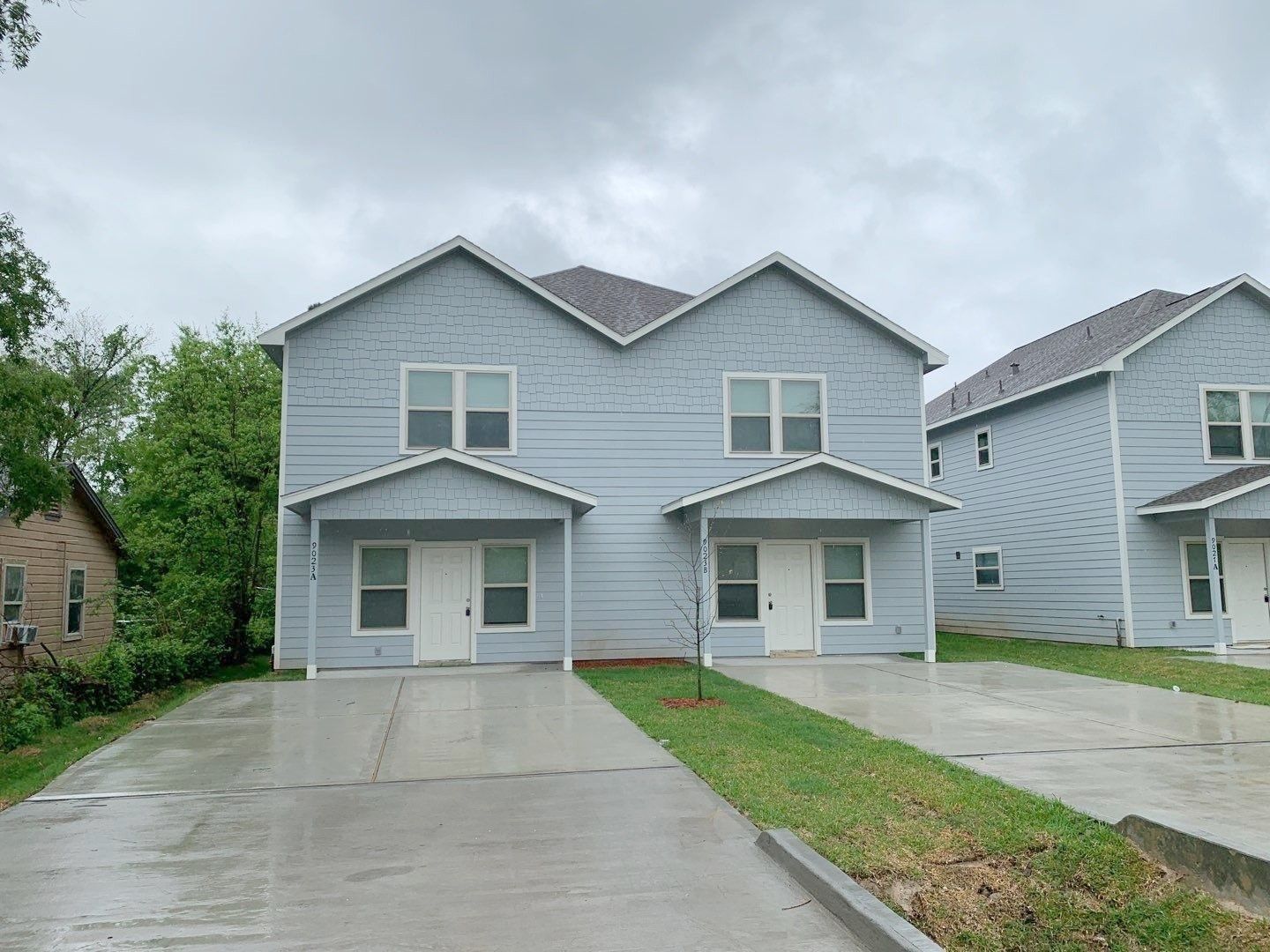 Houston Apartment: 9026 Everglade St