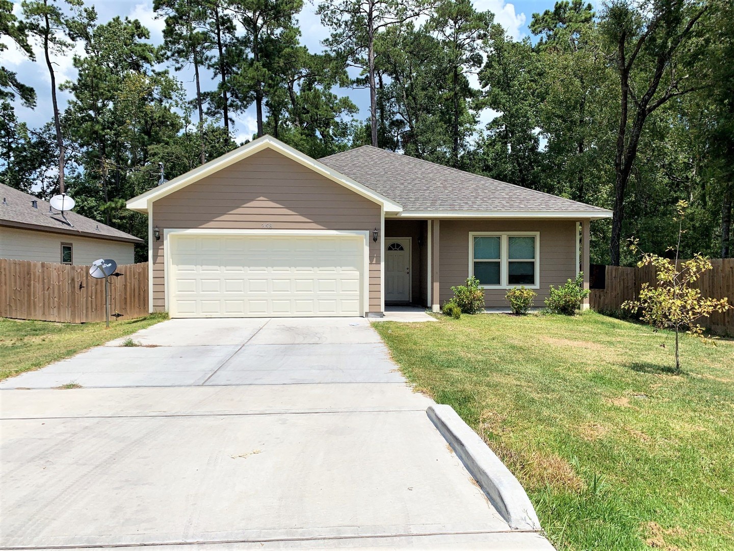 Crosby House: 21518 Little Wolf Dr