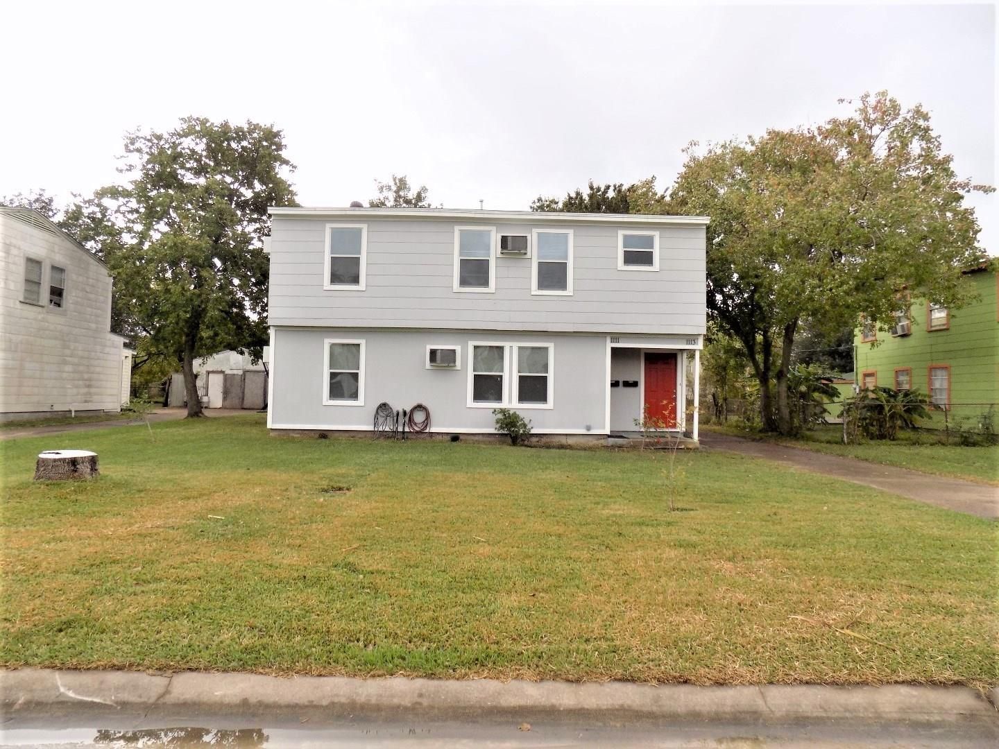 Texas City House: 1111 3rd Ave N