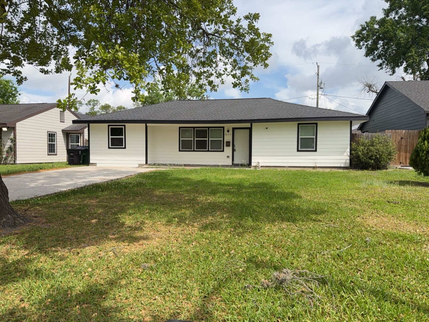 Houston House: 3635 Wyoming St