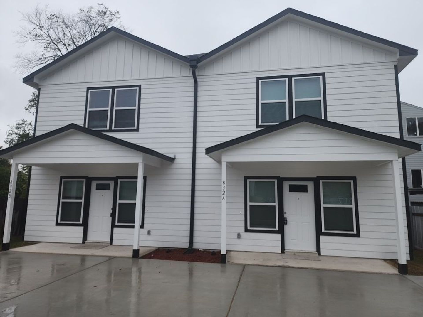 Houston Apartment: 832 Elkhart St A&B