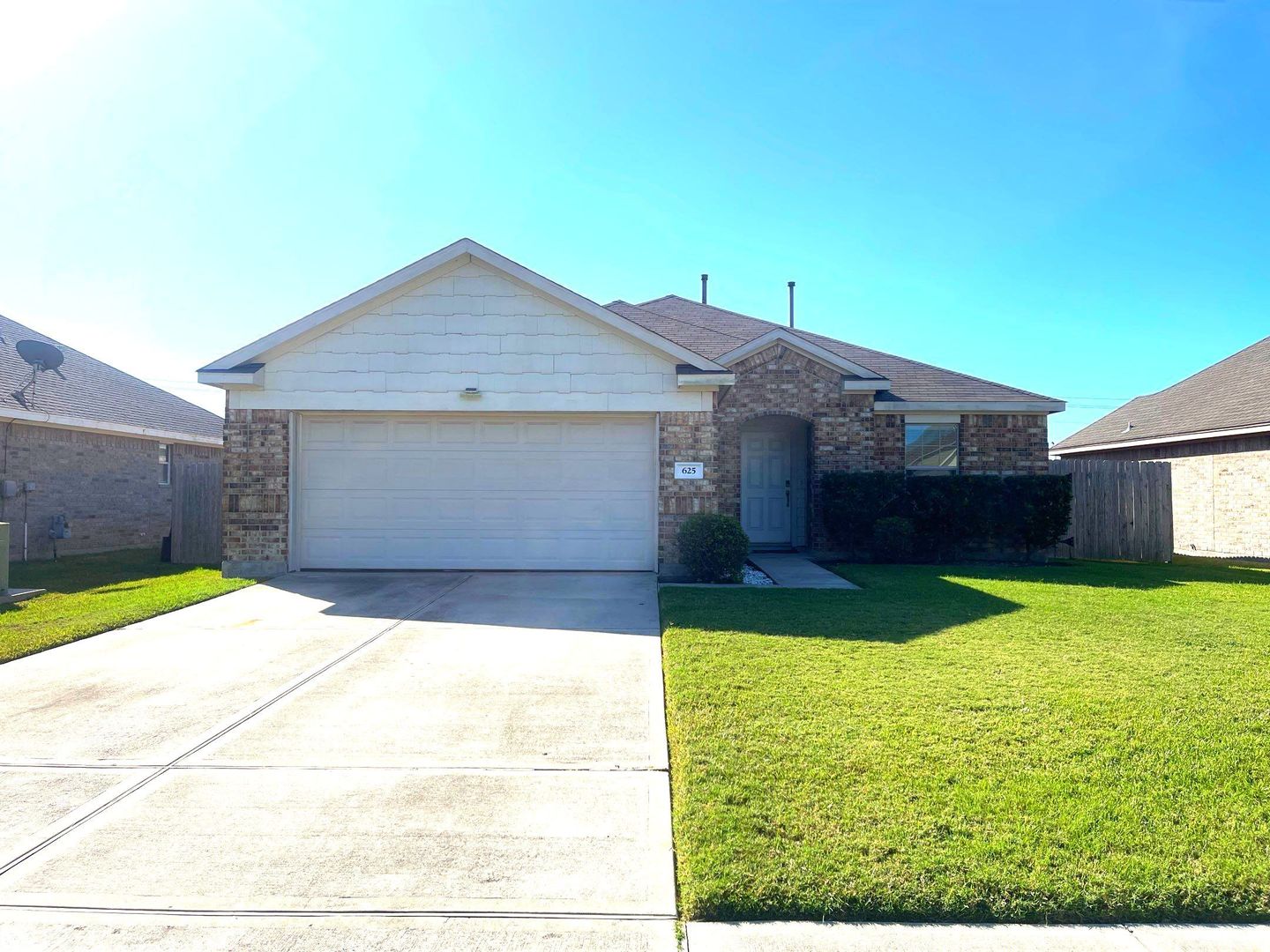 Texas City House: 625 26th Ave N