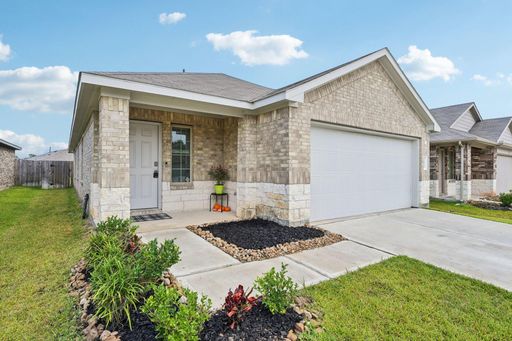 22530 Aspen Tarn Trail ***Ask about our No Cash Security Deposit Option*** – photo 1