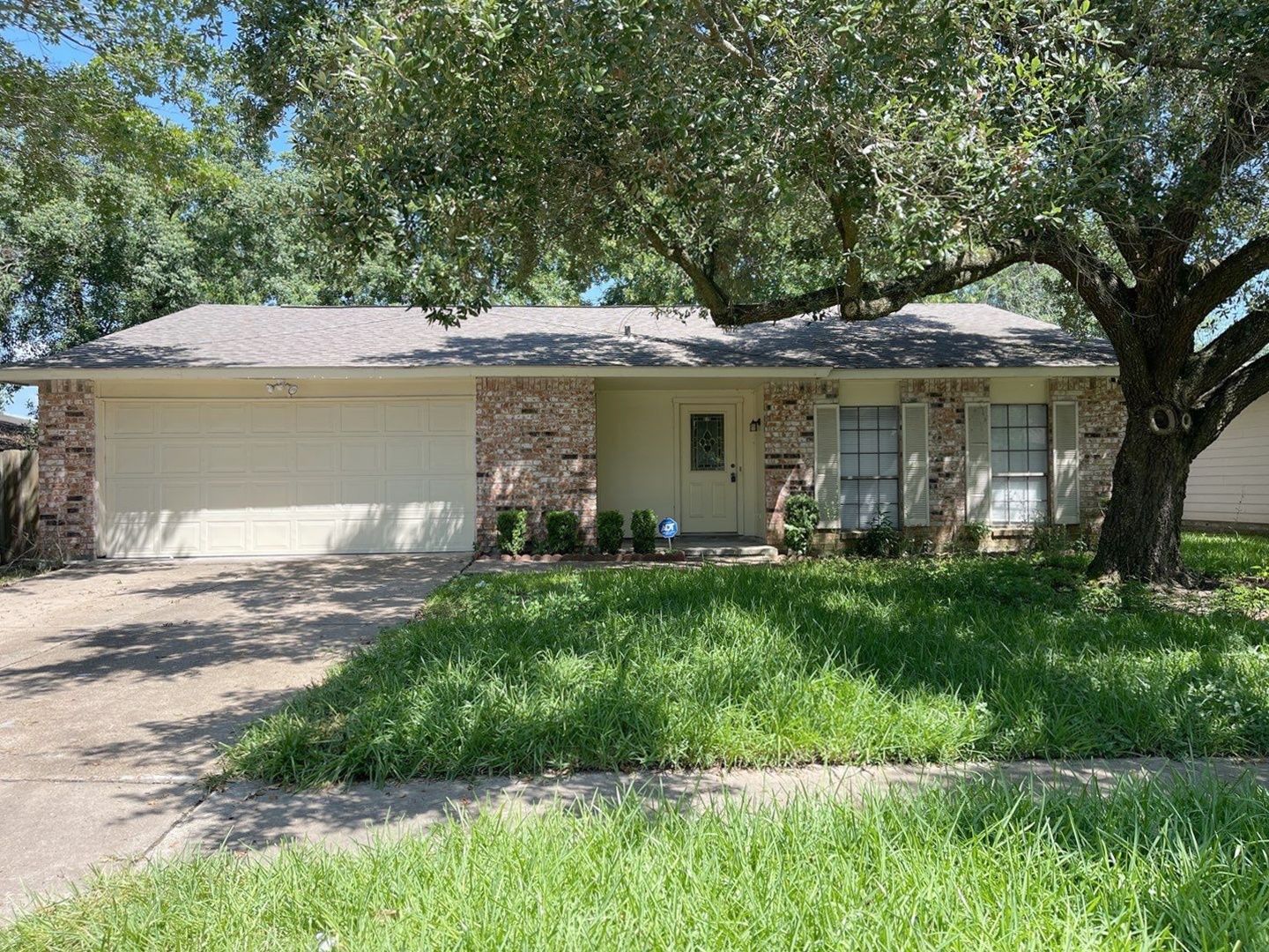 Spring House: 3906 Postwood Dr