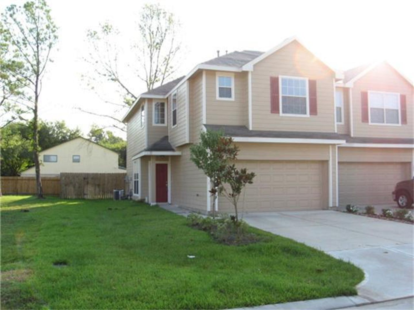 Spring House: 17154 Oakwood Chase Dr