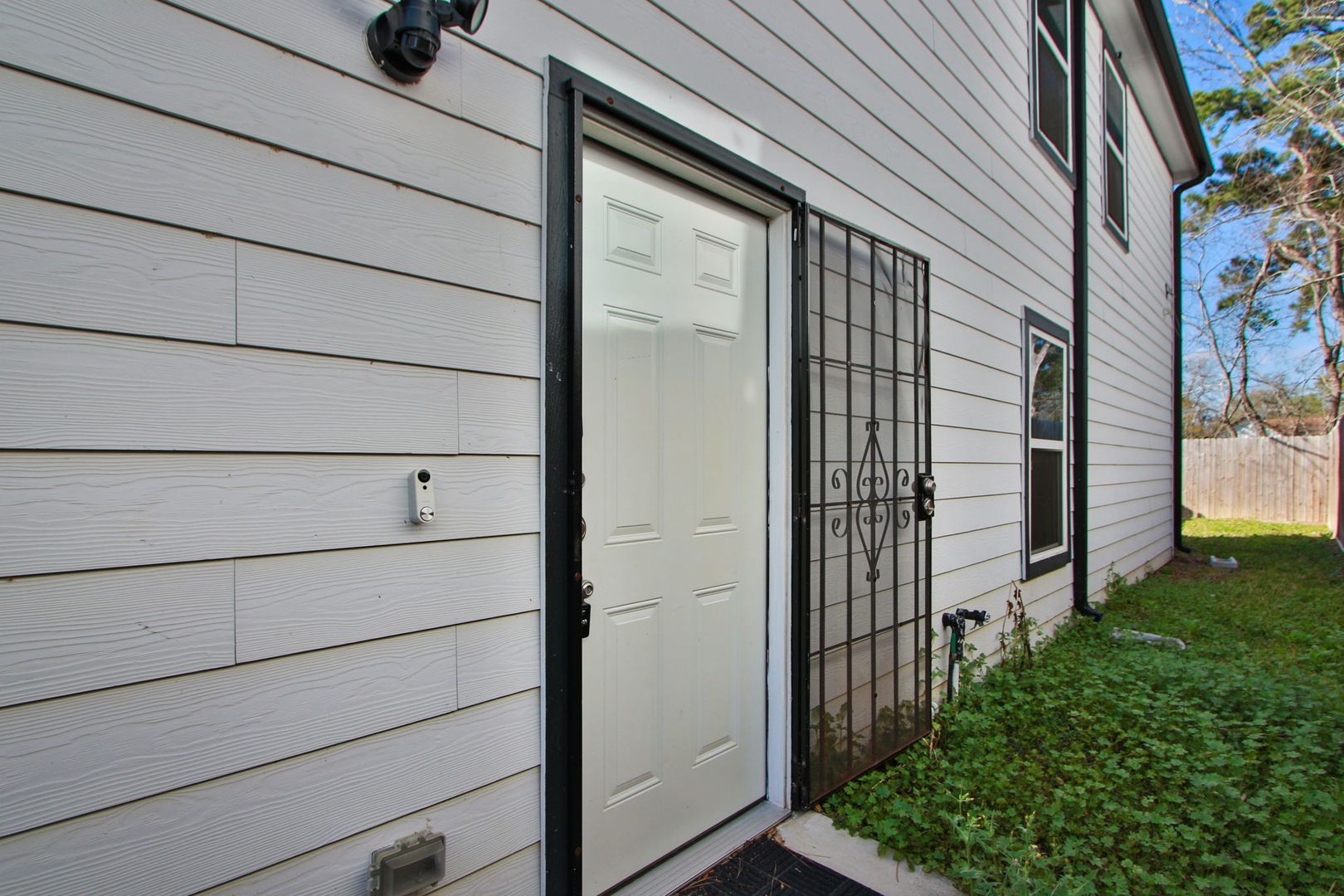 Breland St 5709 Unit A 2 of 12