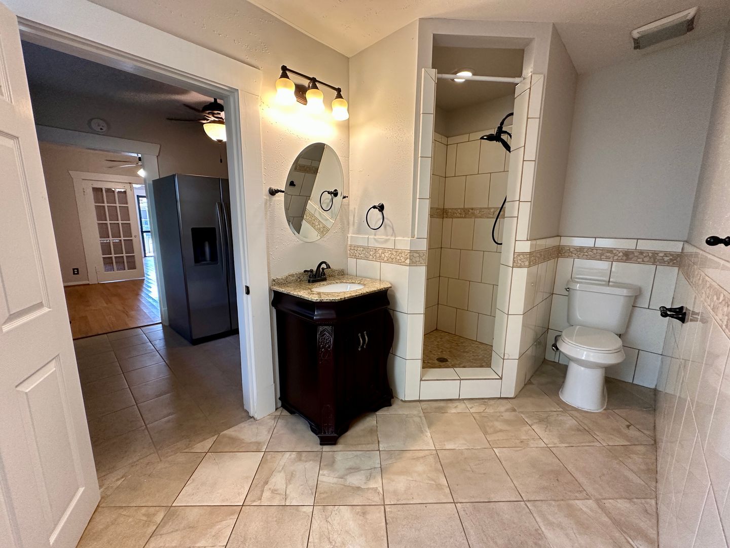 James St 405 Unit 2 8 of 11