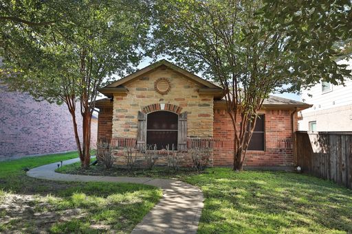 For Lease | 3 Bed, 2 Bath | 1,454 Sq Ft | Villas at Canyon Lakes |