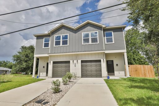 Exclusively Marketed by Jessica Smith with Real Broker, LLC – photo 1