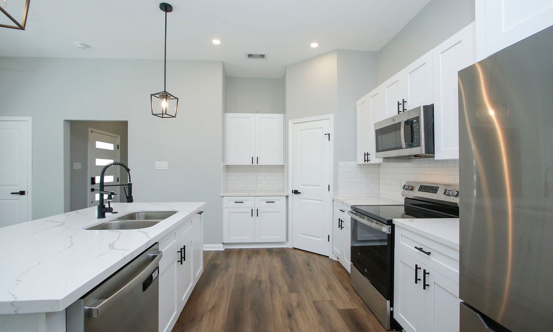 Faulkner St 4337 6 of 12
