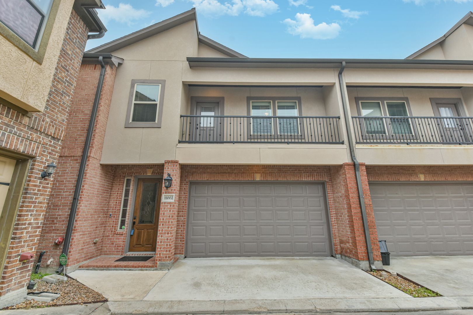 For Lease | 3 Bed, 2 Bath | 2,442 Sq Ft | Upland Place |