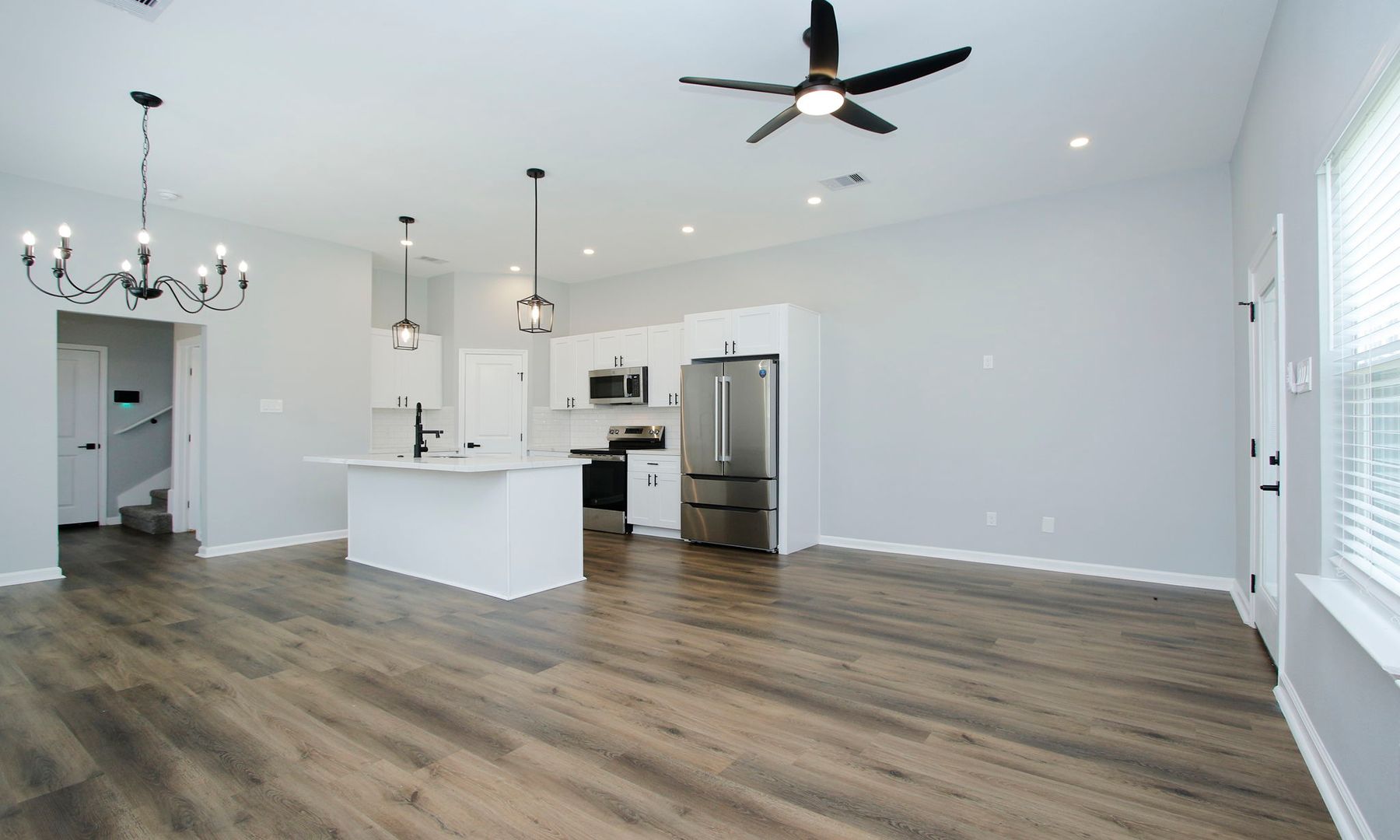 Houston House: 4337 Faulkner St