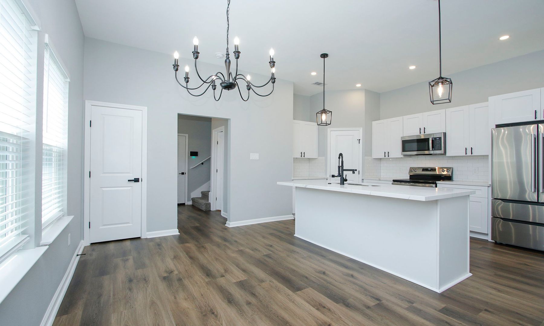 Houston House: 4337 Faulkner St