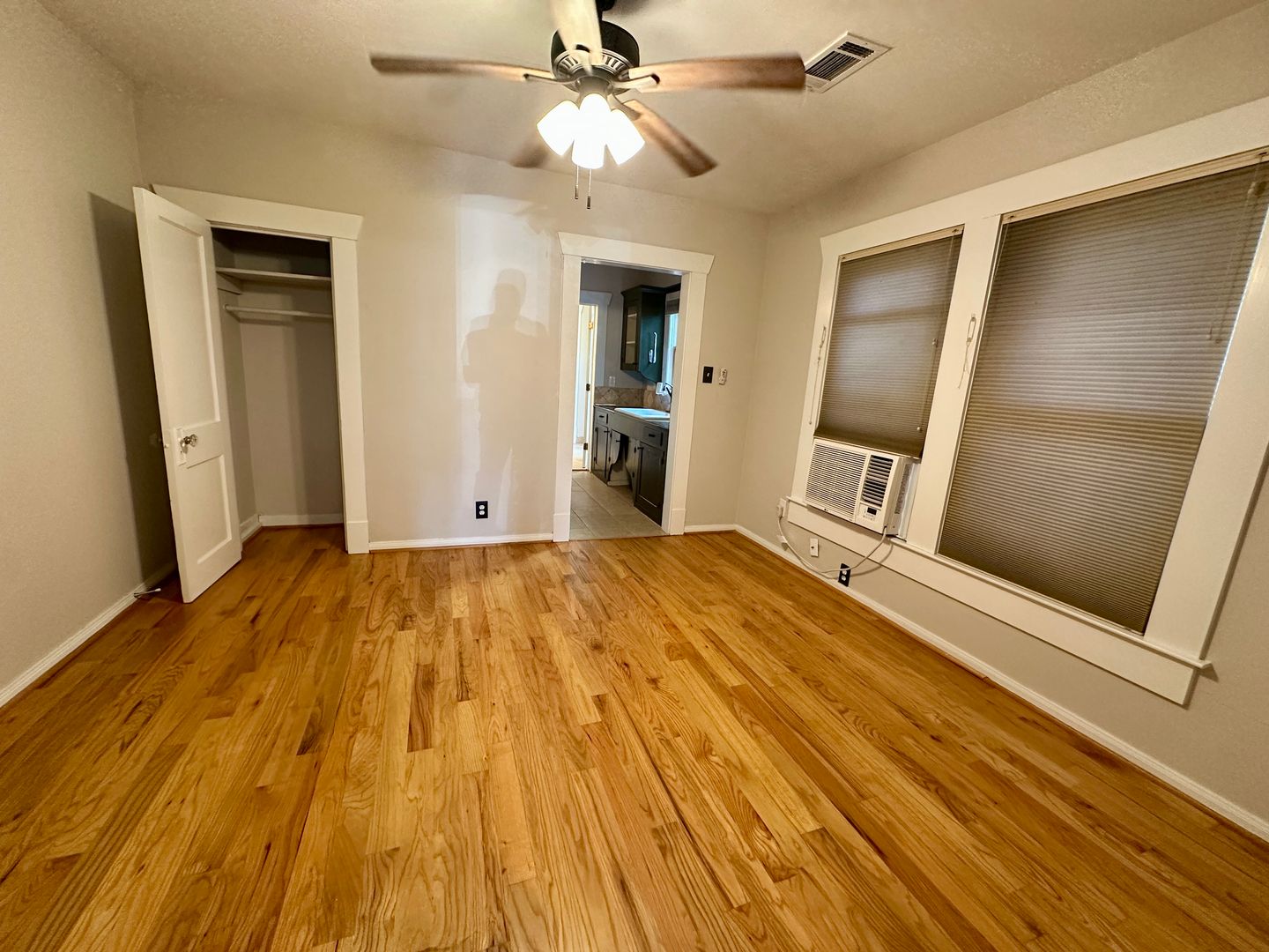 James St 405 Unit 2 4 of 11