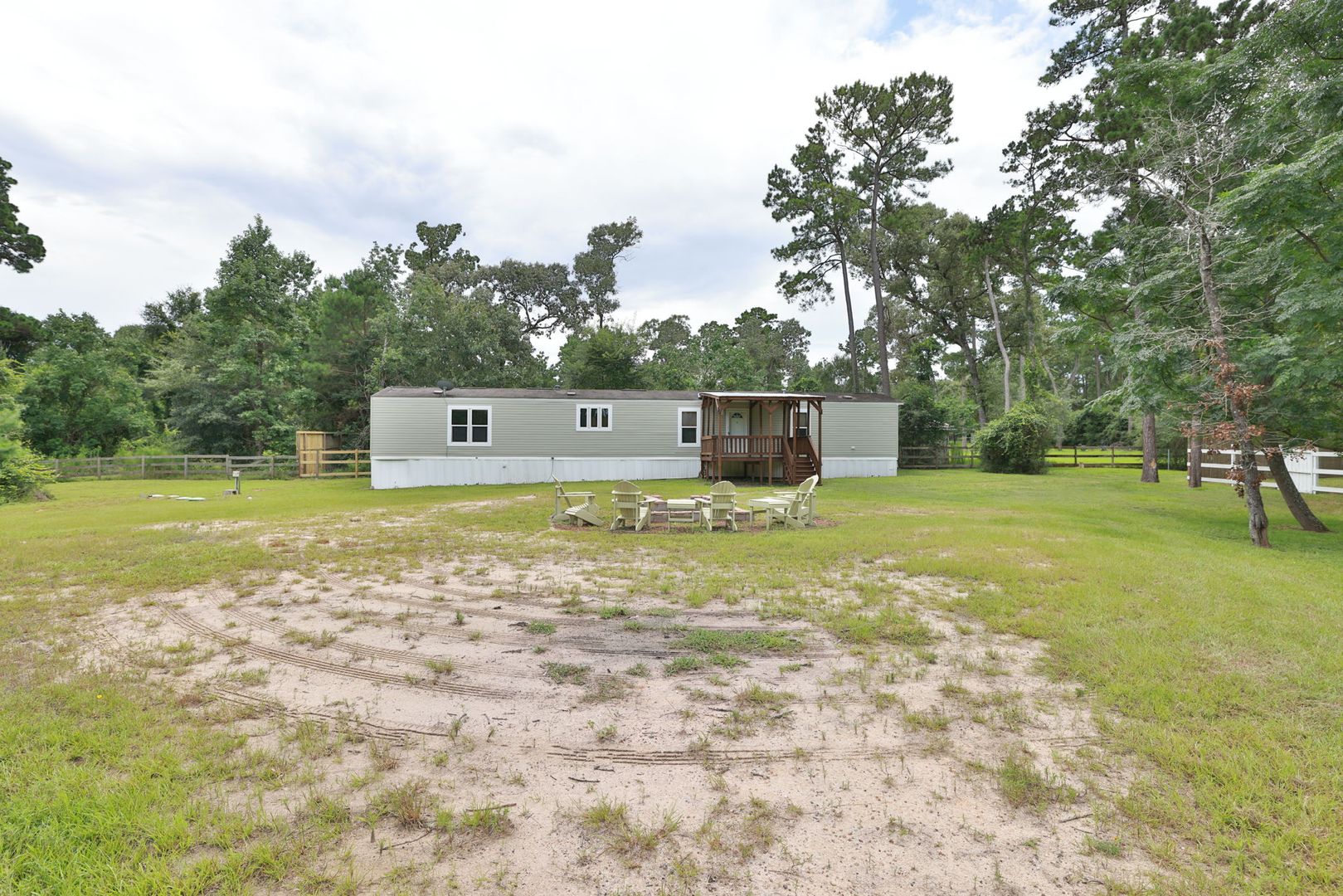 Ansley Rd 33940 5 of 12