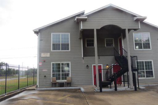 For Lease 1st Floor Unit | 2 Bed, 1 Bath | 860 Sq Ft | Southland Terrace Community – photo 1