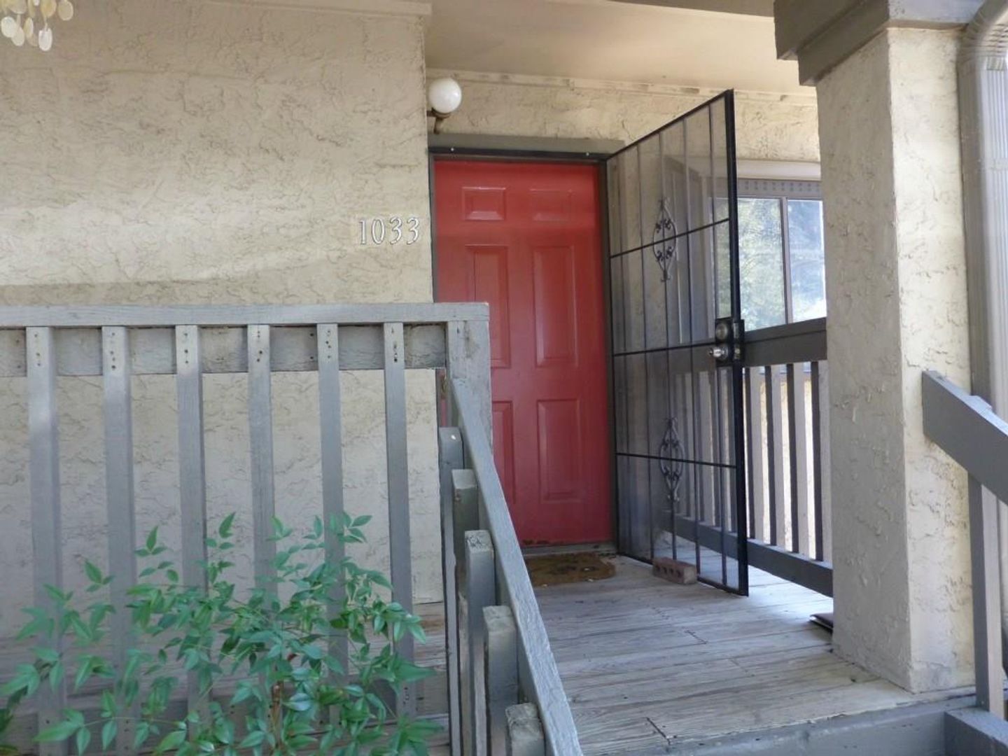 South Congress Condo Close to Downtown and HEB