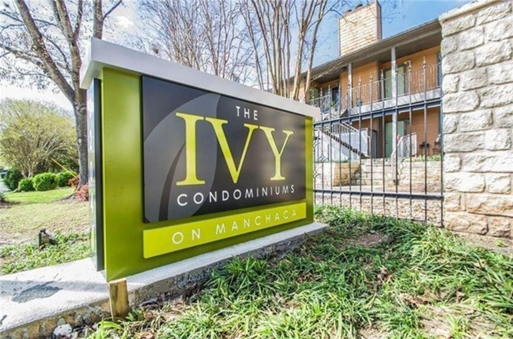Austin Condo: 3204 Menchaca Road