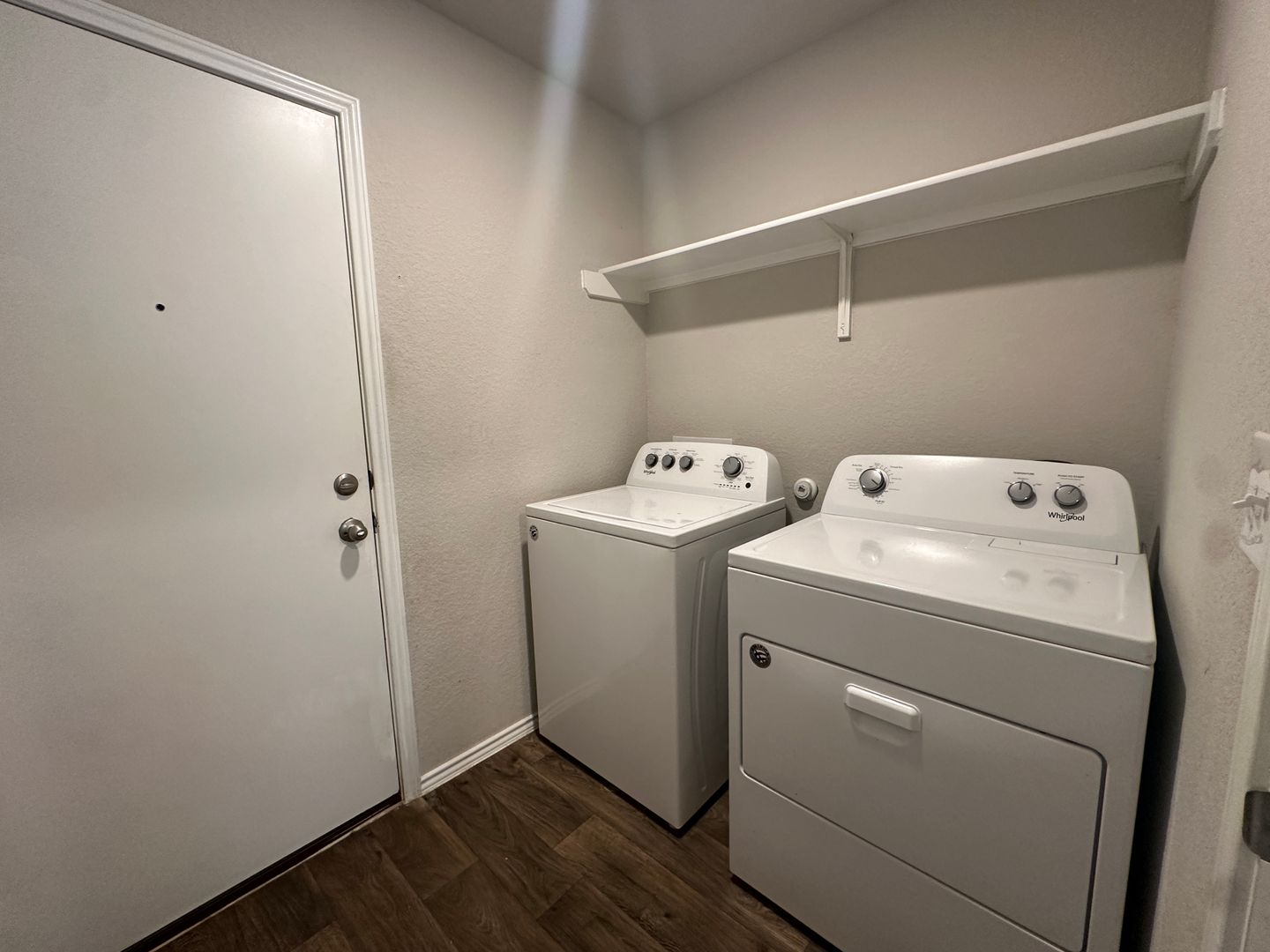 Laundry room at A280-Siberian