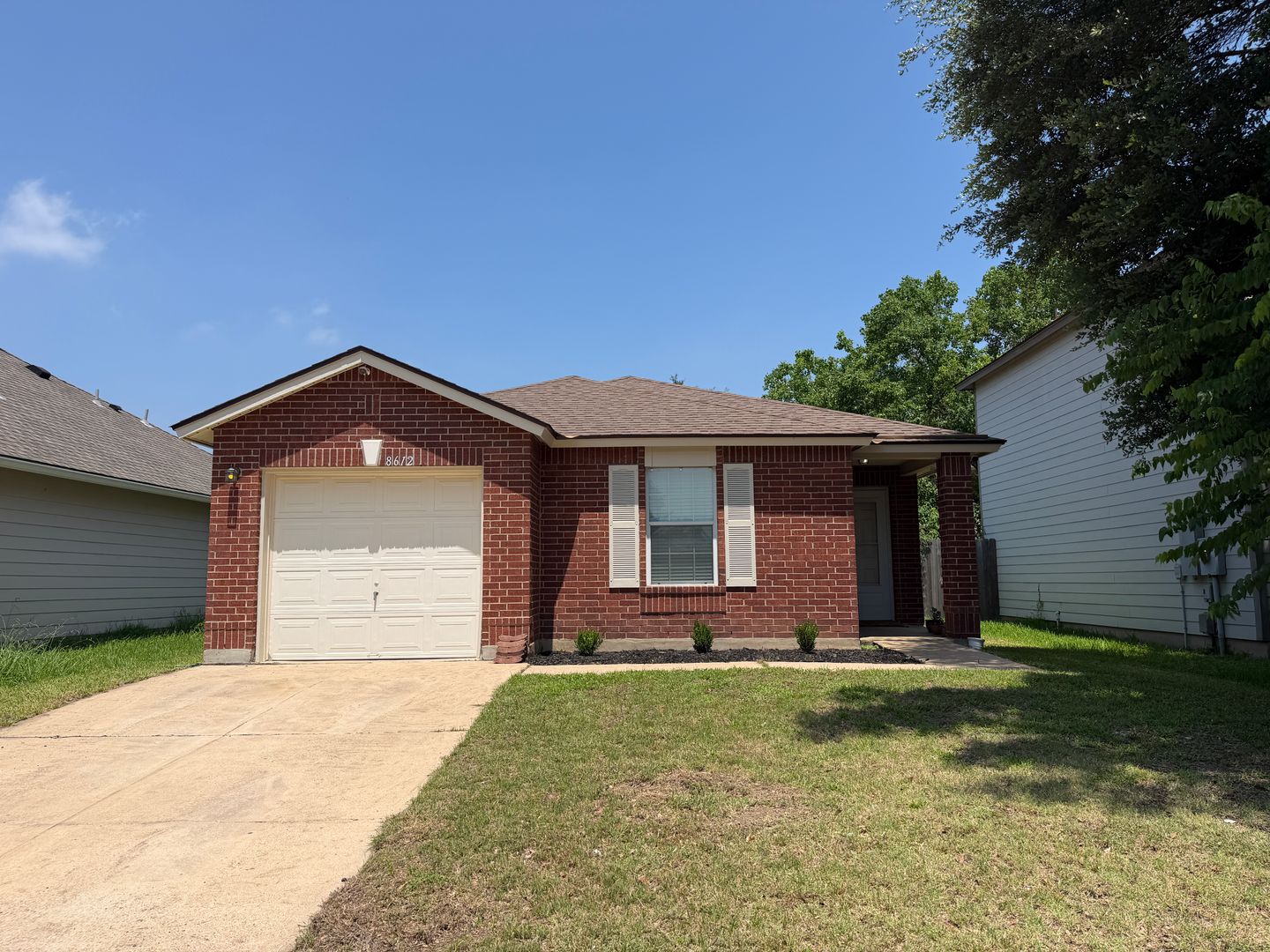 Austin House: 8612 Deja Avenue