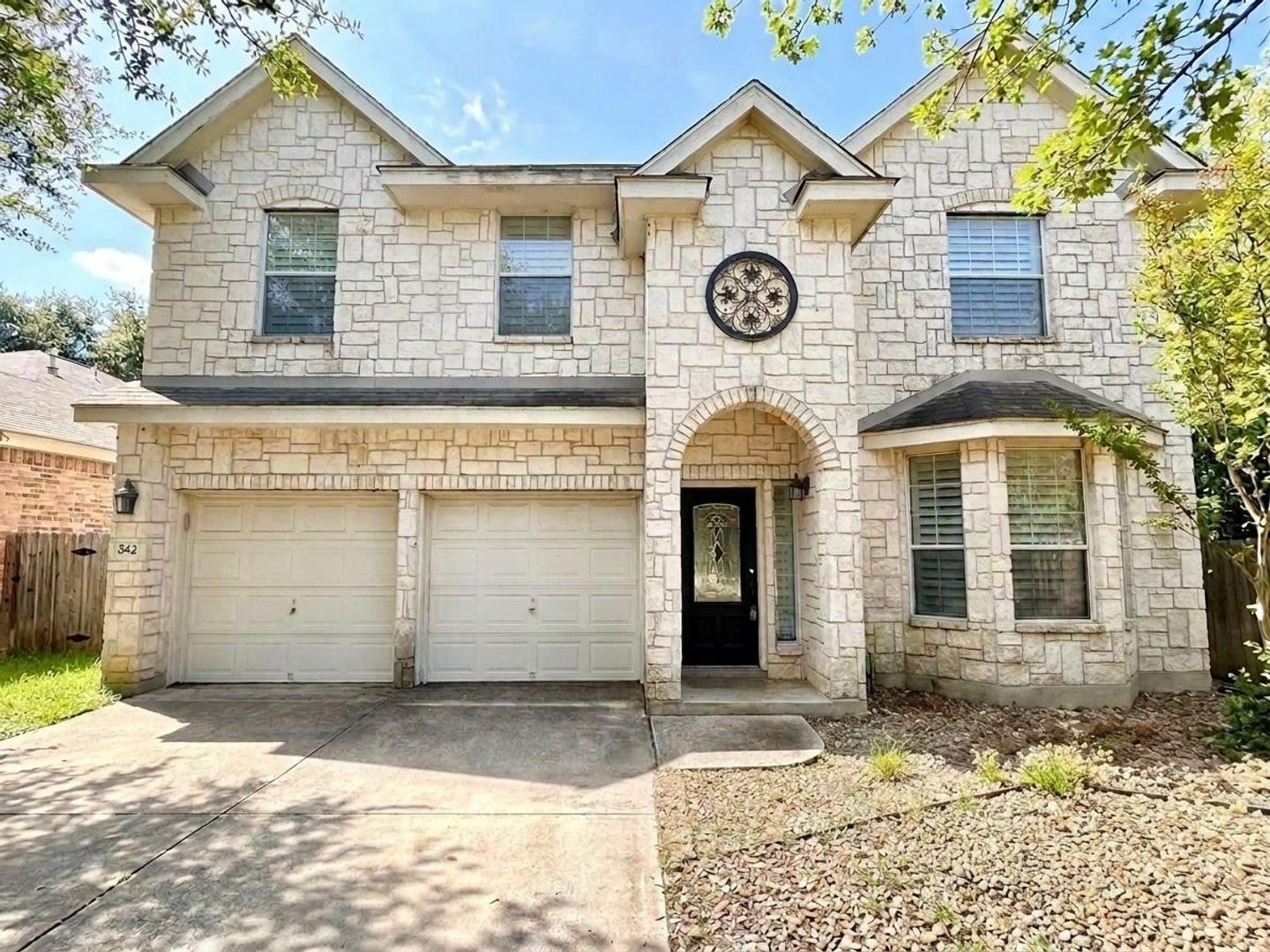 San Antonio House: 842 Windhurst