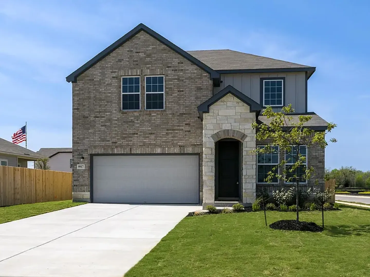 Schertz House: 9917 Bull Branch Ave