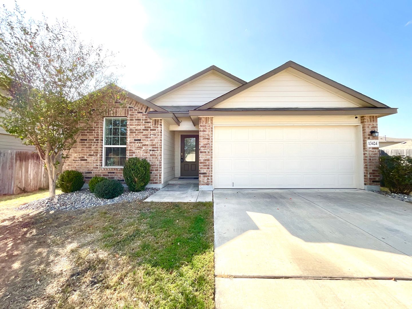 San Antonio House: 13424 Whisper Xing