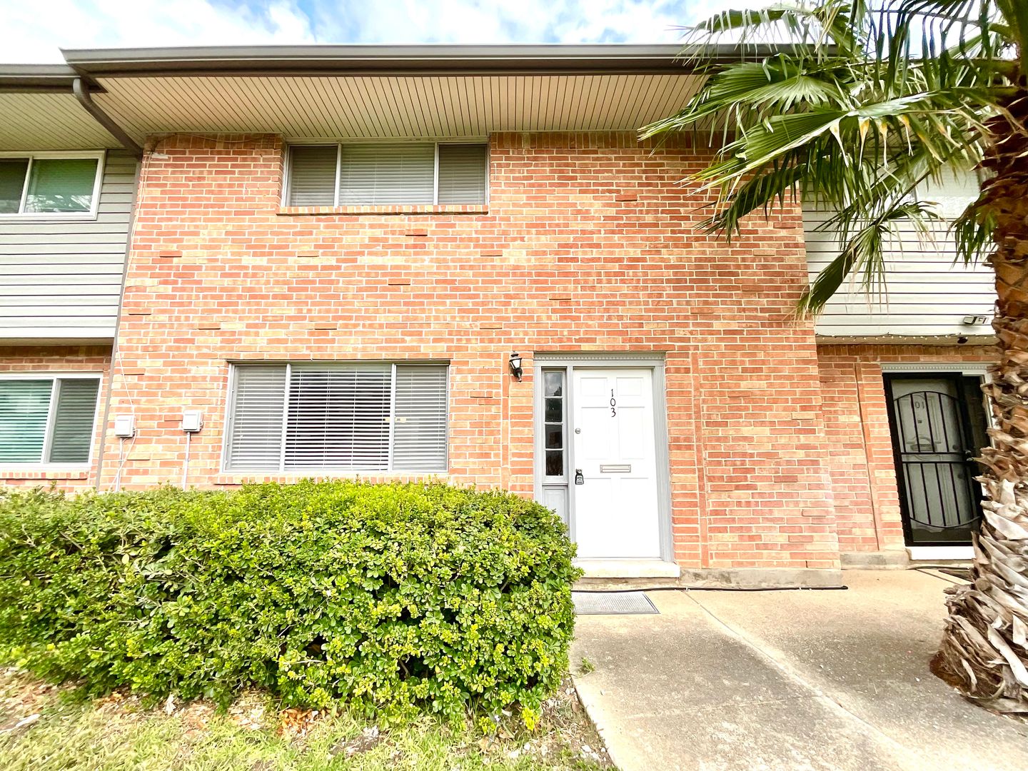 San Antonio House: 103 W Silver Sands Dr - Unit 103