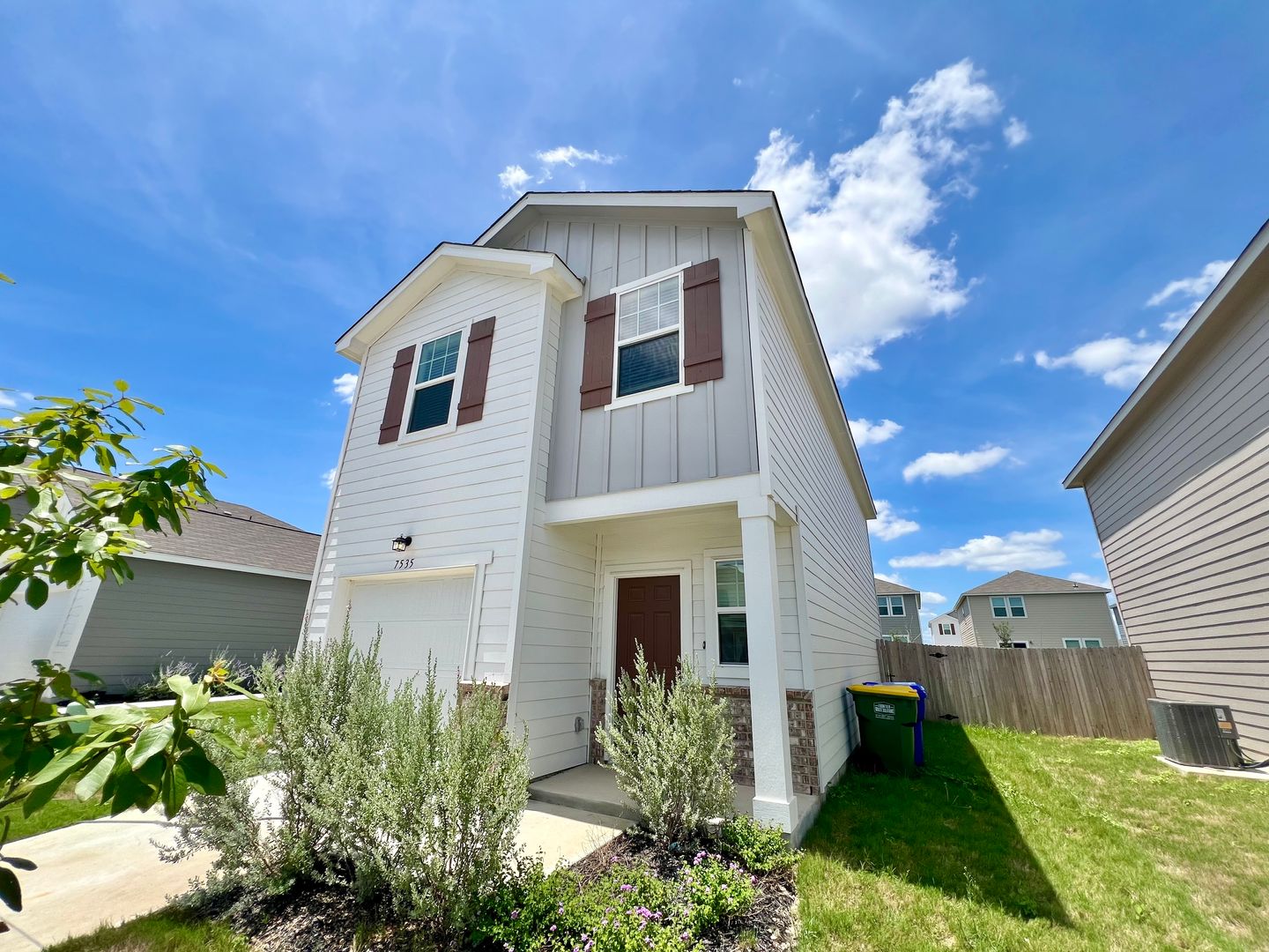 San Antonio House: 7535 Guadalupe Peak