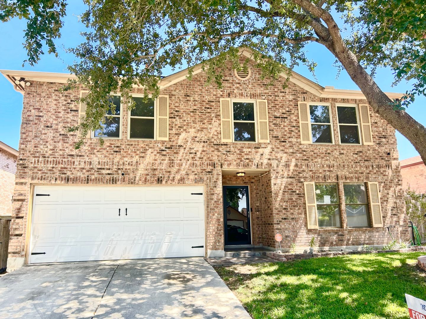 San Antonio House: 8111 Mescal Trail