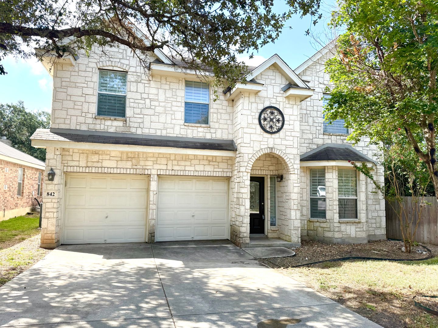 San Antonio House: 842 Windhurst