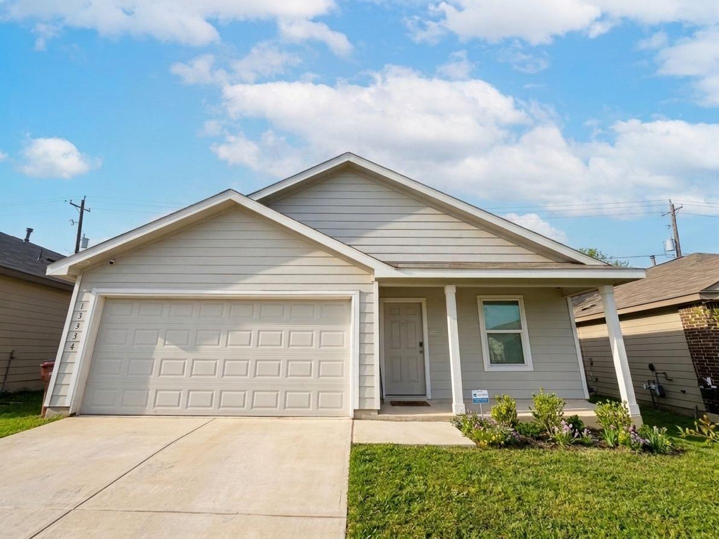San Antonio House: 13934 Reservoir Dr.