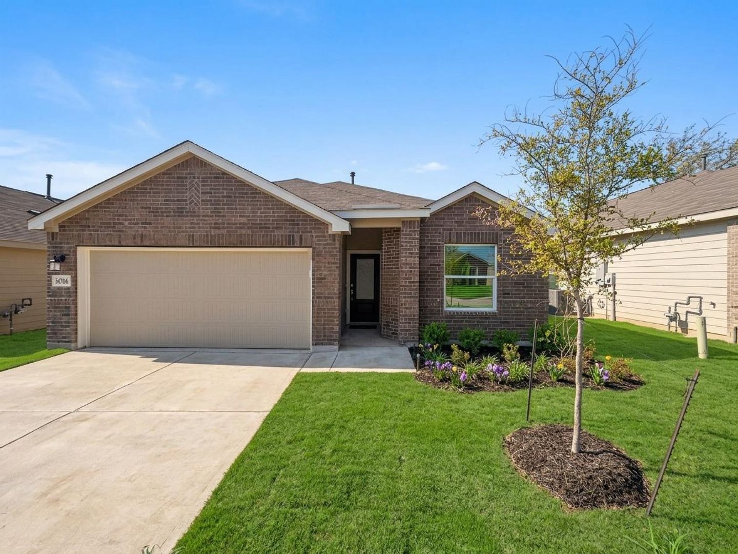 San Antonio House: 14706 Somerset Mill