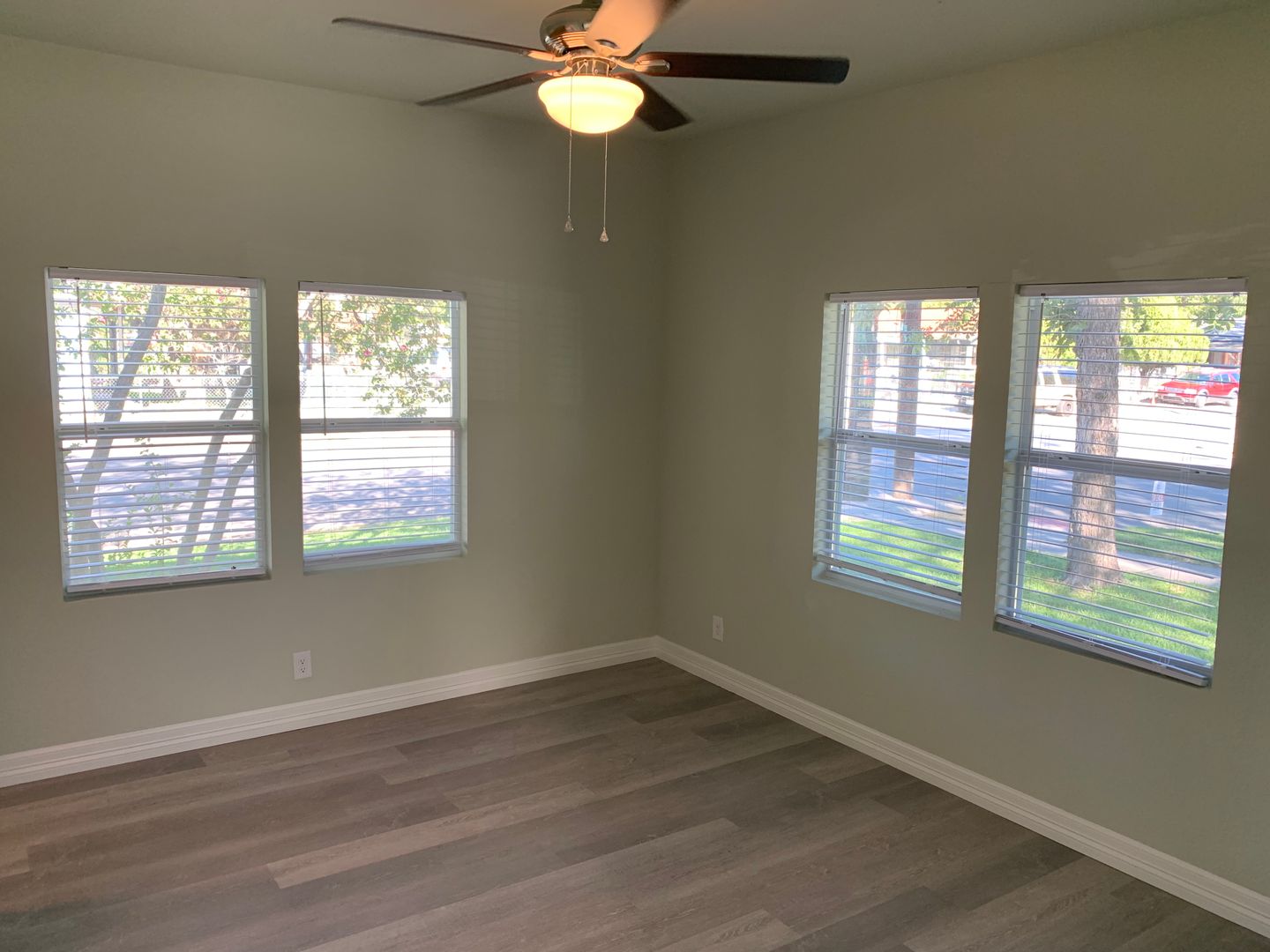 2122 San Luis Street 9 of 12