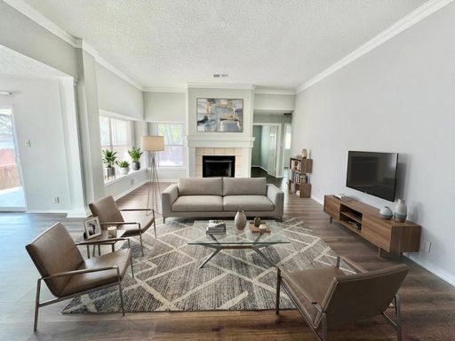 *MOVE IN SPECIAL* Charming 3BR Home Near Randolph AFB with Fireplace & Covered Patio! – photo 1