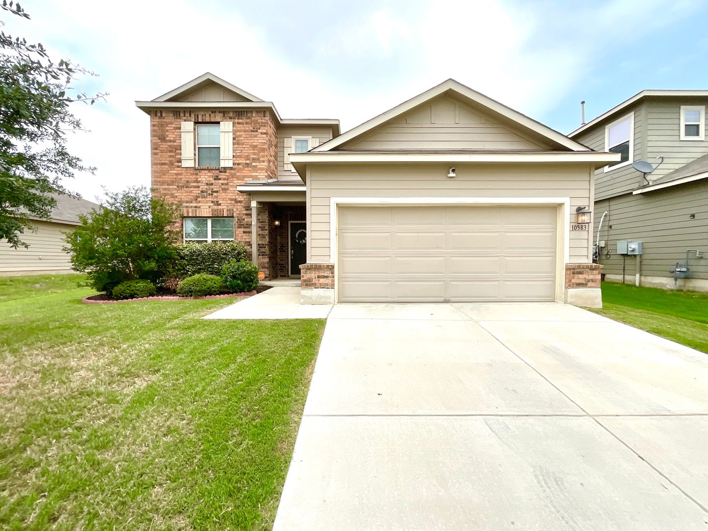 Converse House: 10583 Pablo Way
