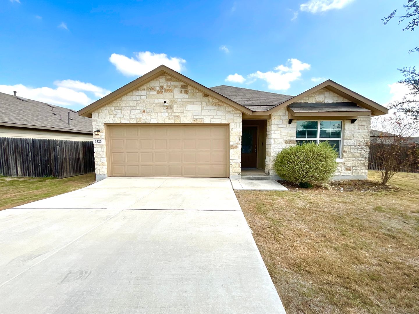 San Antonio House: 6326 Encore Oaks