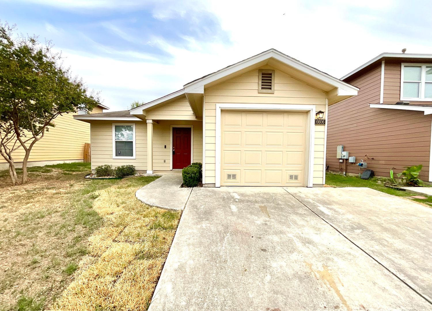 Converse House: 6606 Poseidon Way