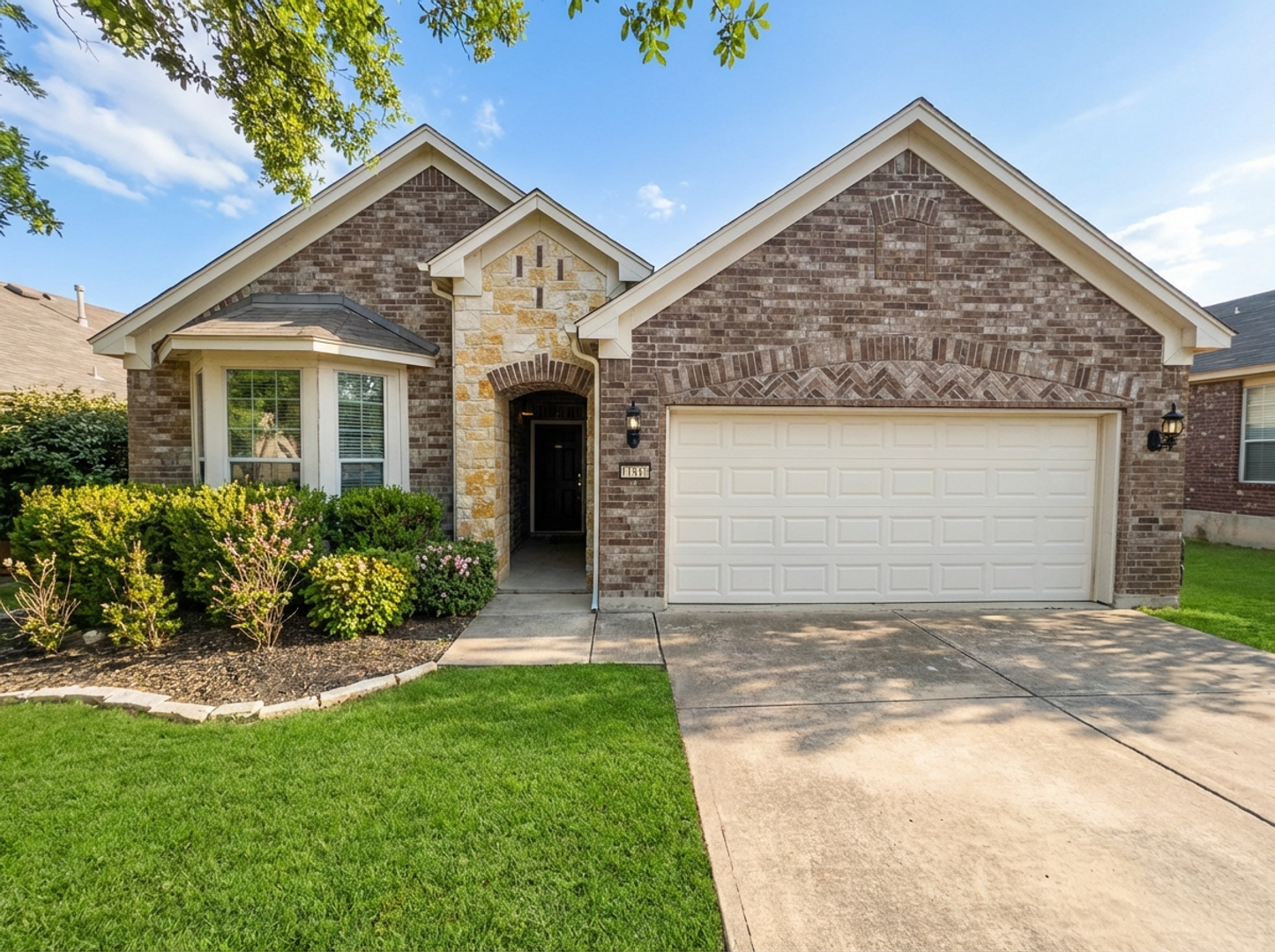 San Antonio House: 11818 Elijah Stapp