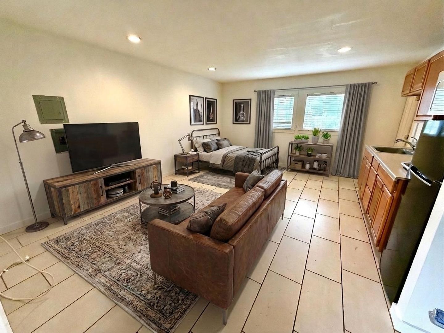 San Antonio Apartment: 2614 Monterey Street