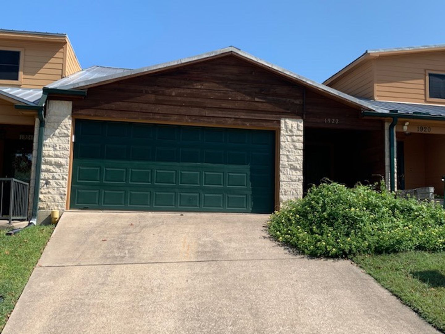 Huntsville House: 1922 20th St